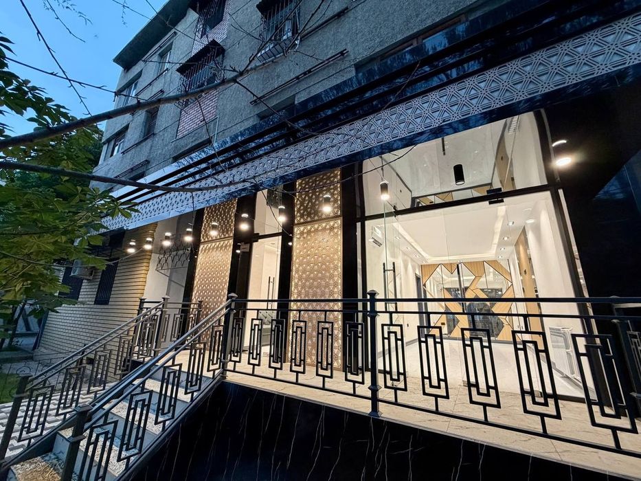 Срочно Сдаётся нежилое помещение офис 100+100 Магазин Виноград