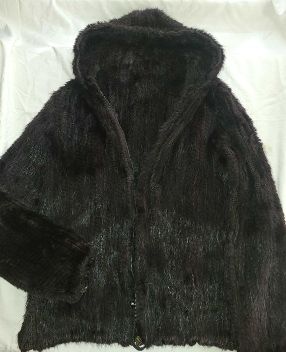 естествена НОРКА плетено яке с качулка - М