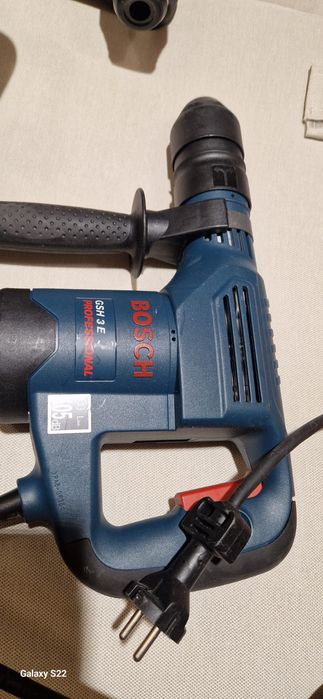 Bosch ciocan demolator nou