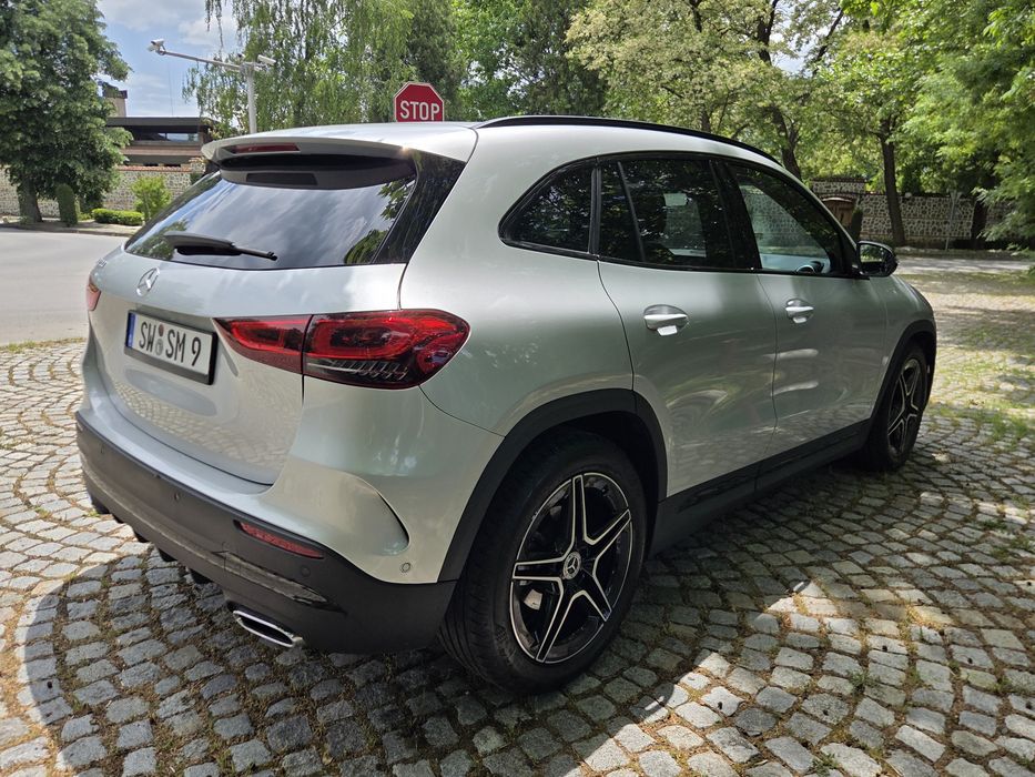 Продавам мерцедес GLA200
