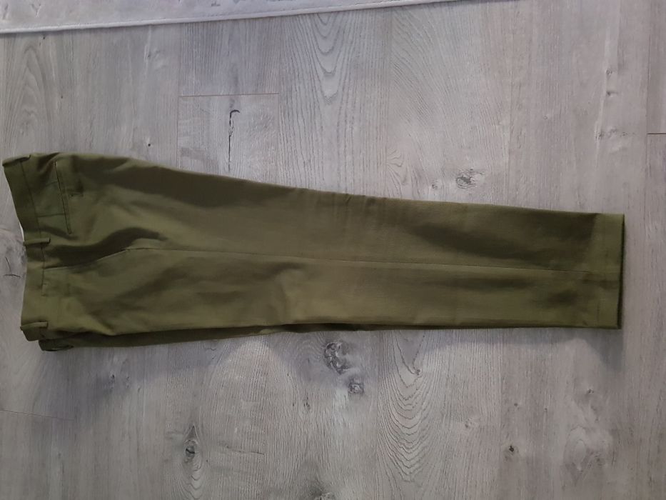 Vand pantaloni chino