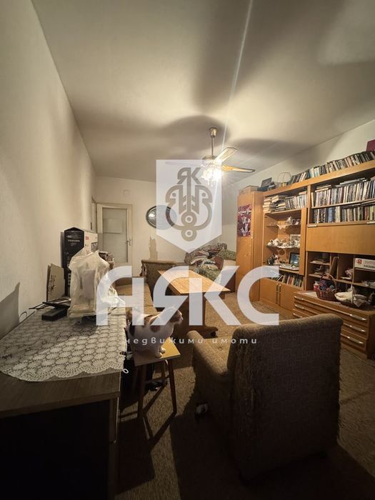 Продава се Двустаен апартамент в София, Люлин 7 - 65 кв.м за 2308 €/кв.м - Снимка #2