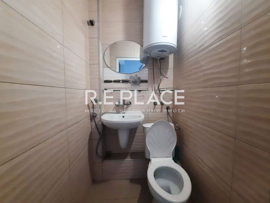 Дава се под наем Двустаен апартамент в Варна, Колхозен пазар - 35 кв.м за 255 € - Снимка #4