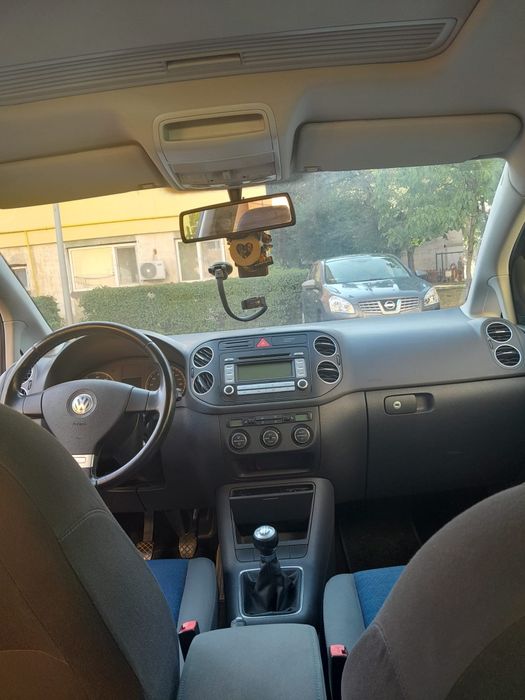 Volkswagen Golf V Plus 1.4 Benzină | 2007 | 164.000 km