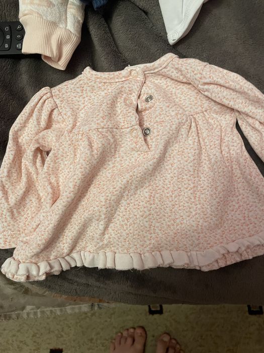 Продавам бебешка рокличка