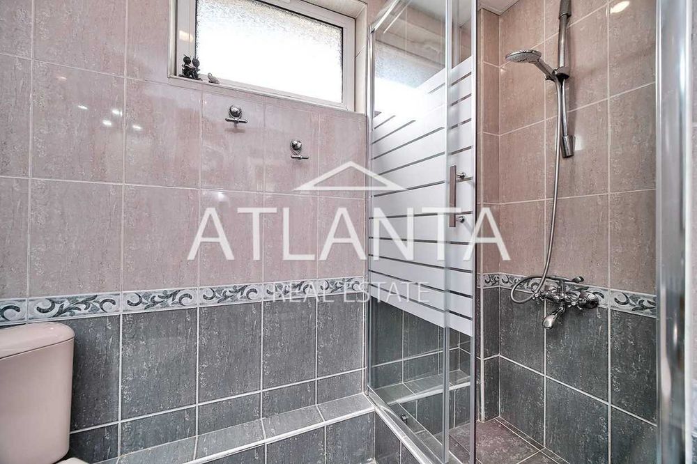 Продава се Тристаен апартамент в Варна, Цветен квартал - 106 кв.м за 2340 €/кв.м - Снимка #14