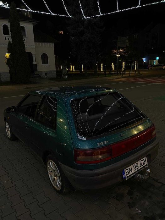 Mazda 323BG Coupe 1995