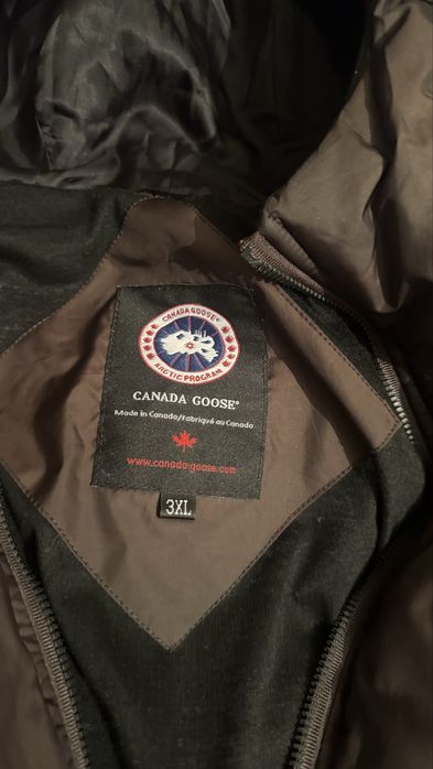 Пуховик Canada Goose