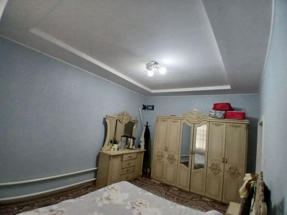 Уй сотилади 7 sotix barcha shart sharoit bor