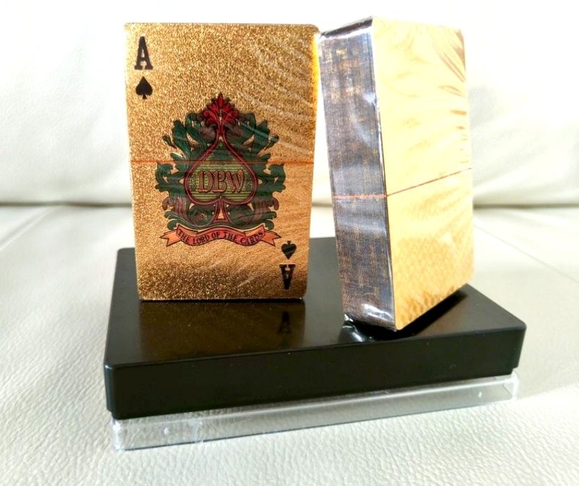 Cărți de joc , Gold plastic / pachet cărți de joc premium cazino