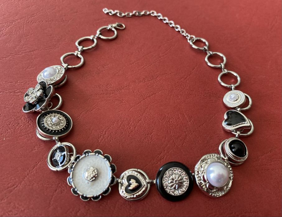 Чокър колиета - метални с орнаменти