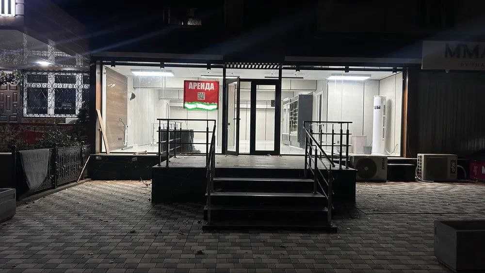 Сдаётся офис в центре города рядом с ЦУМ, Мирабадский район.