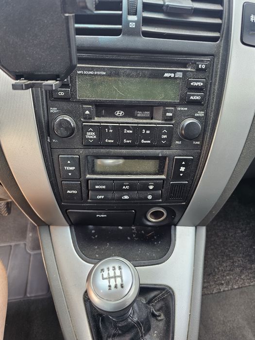 Hyundai Tucson CRDI, 4WD