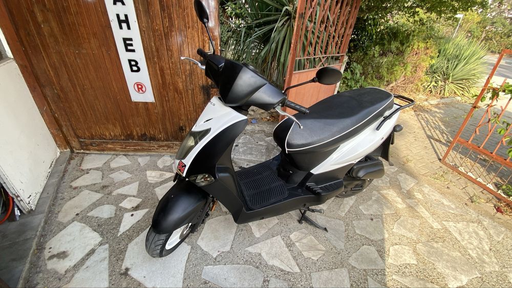 Скутер Kymco Agilite 50