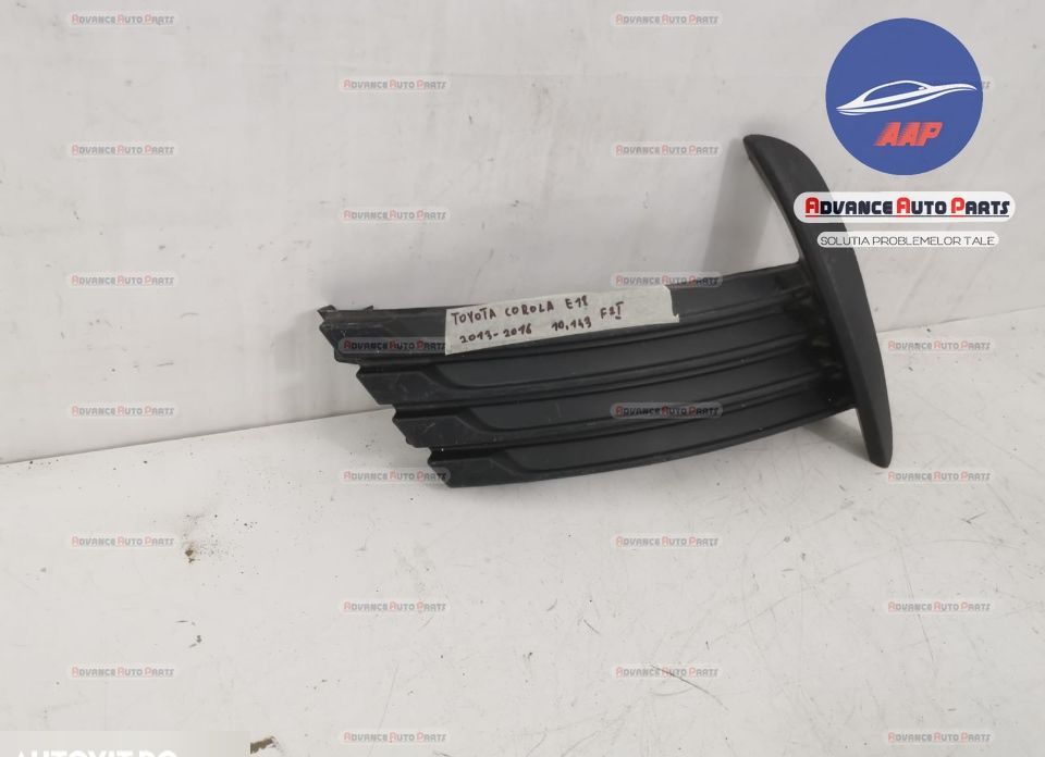 Ляв проекторен грил оригинален Тойота Корола / Toyota Corolla E170 [фе