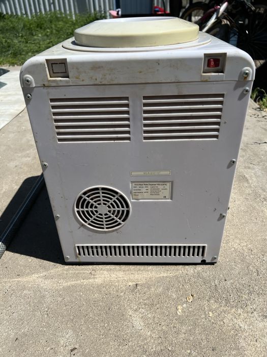 Кулер для воды