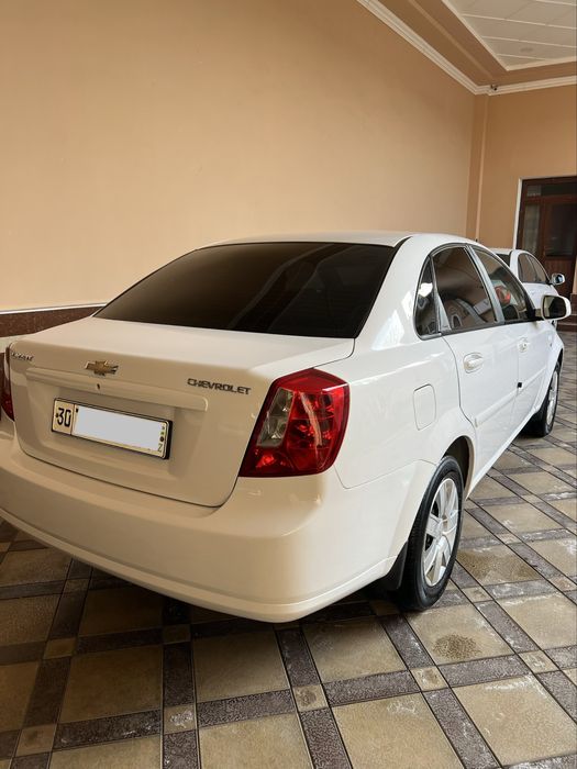 Jentra Toza xolati ideal