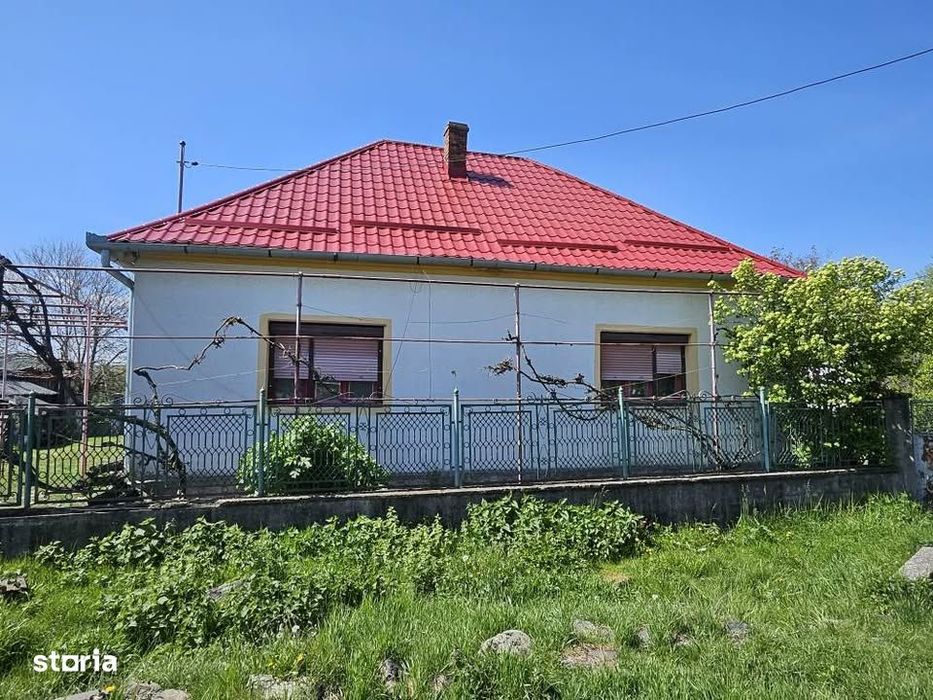 Casa, situata Bretea Muresana , comuna Ilia