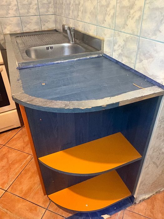 Mobilă de bucătărie