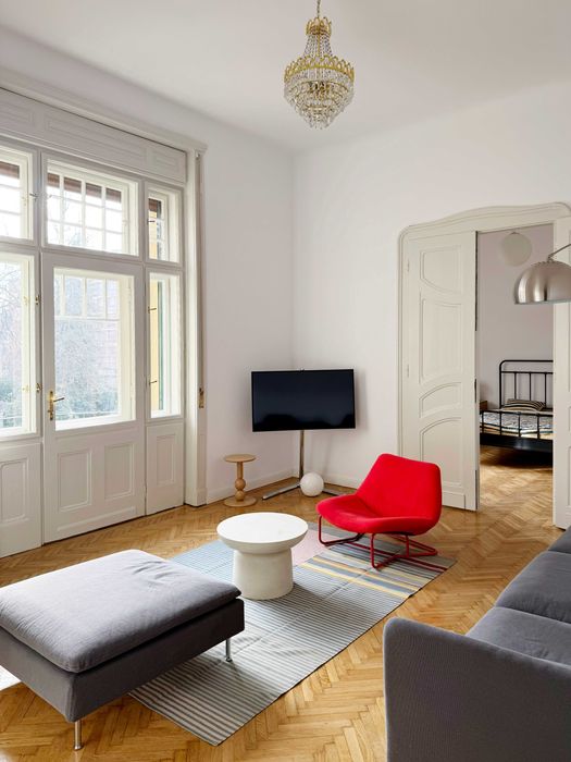 Apartament 3 camere ultracentral, Piata Operei, decomandat, cu balcon