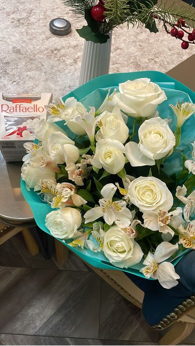 Букет свежий кешегі