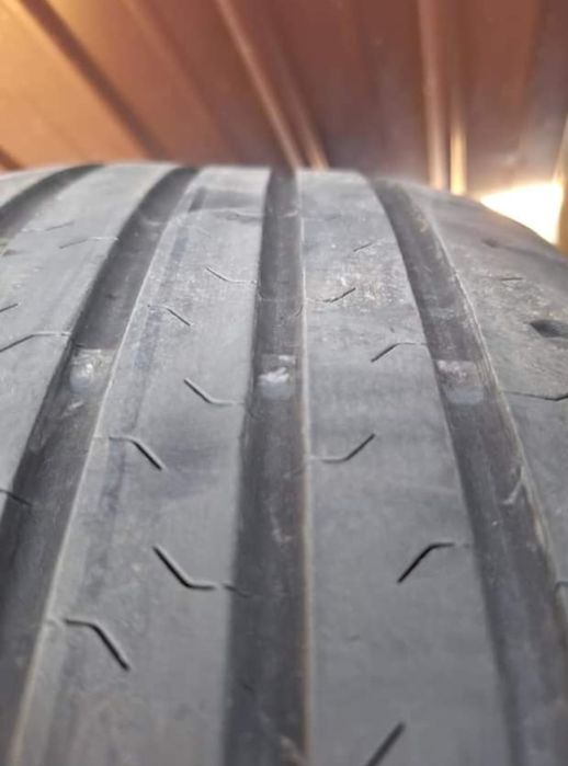 Vând 4 anvelope de vară 300 lei toate 4