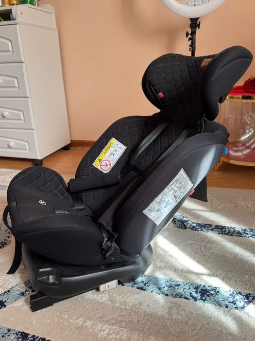 Автокресло 15 000 тенге