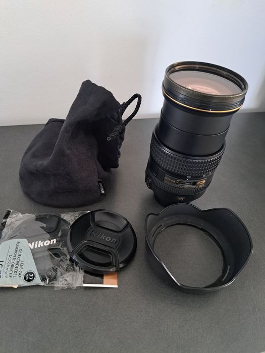 Lentila Nikon 24-120 f4.0 in stare buna D4