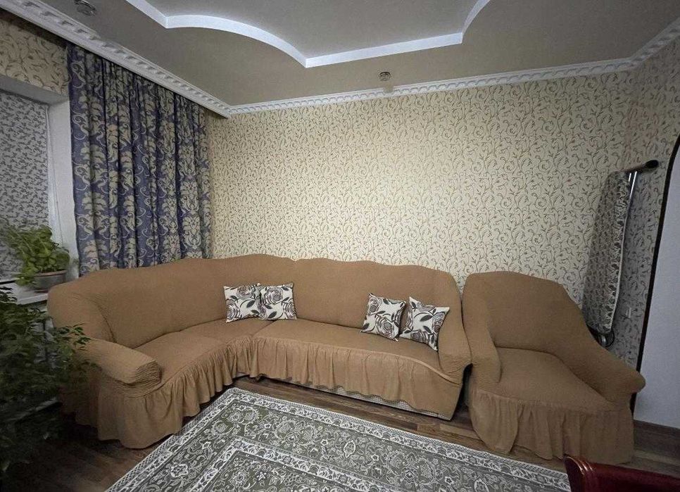 Диван, в хорошем состоянии