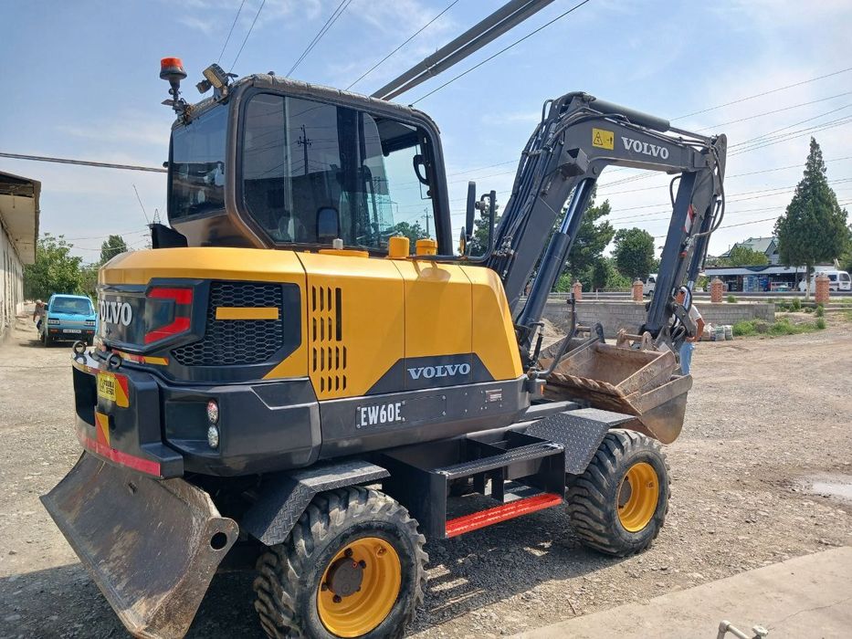 Arendaga beriladi.  Volvo mini 60 ew pro texnikalar yangi