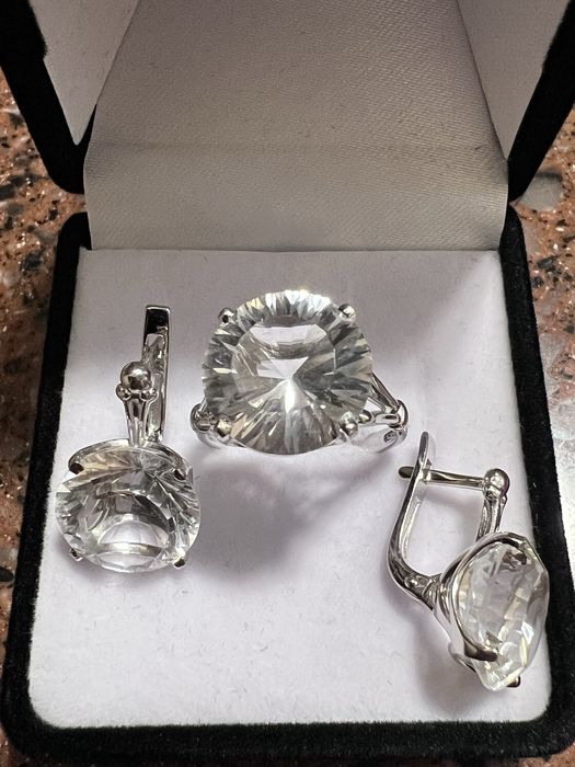 Золото белое 585* Комплект "Горный хрусталь"