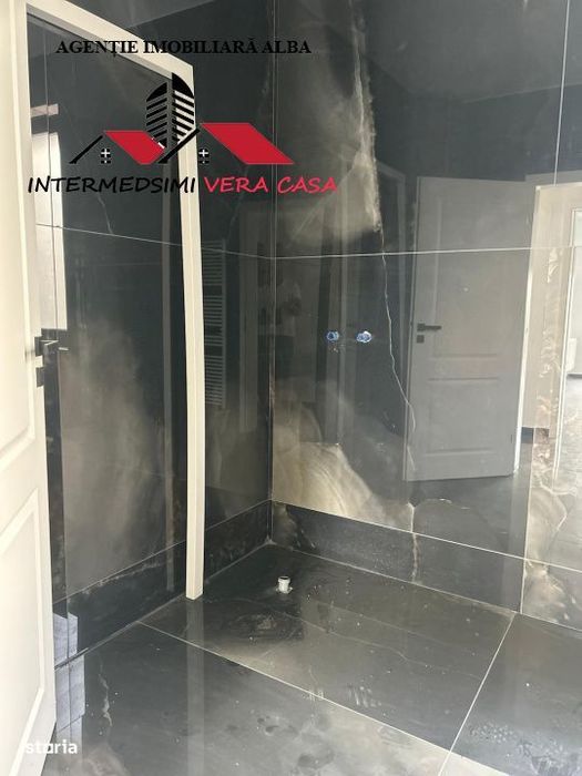 Casa noua 4 camere, 2 bai de vanzare Alba - Cetate in spate la Piata