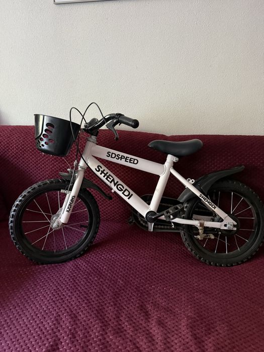 Bicicleta de copii 3-5 ani