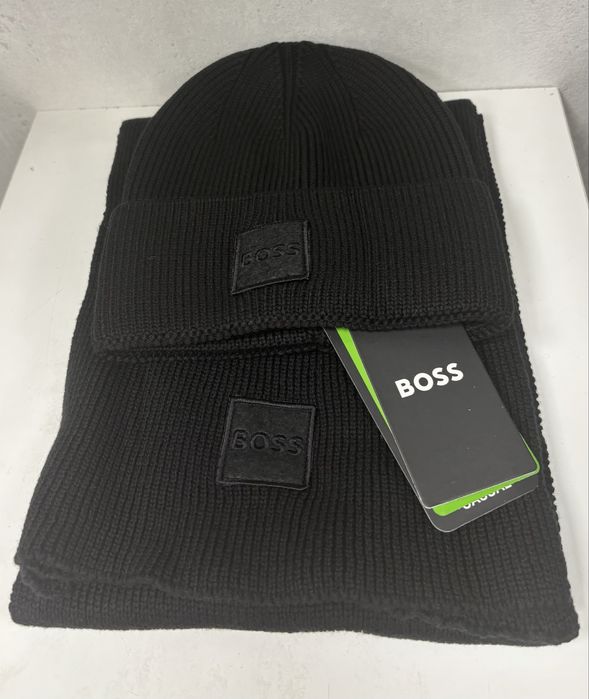 Комплект шапка и шал