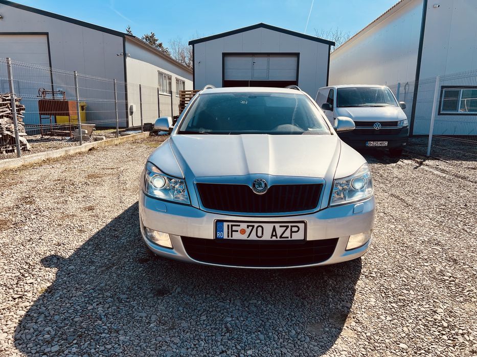 SKODA Octavia 2012 — imagine 2