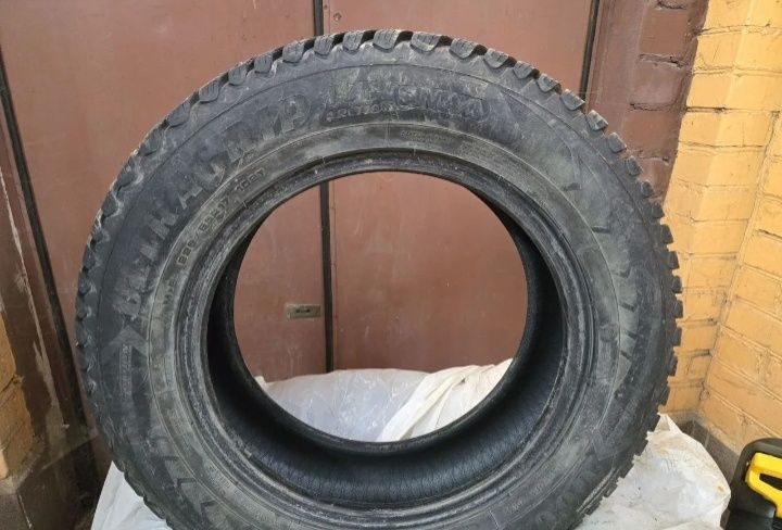 Зимнии шины R17 шипованные