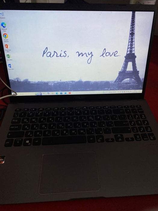 Ноутбук Асус д509д