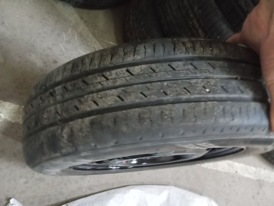 Продам шины с дисками на Дамас,Матиз