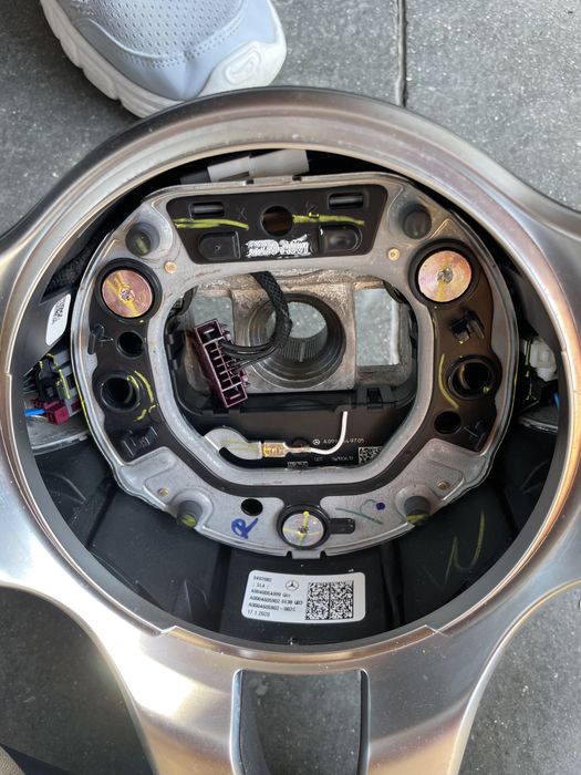 Кожен Волан с Airbag за Mercedes w213 GLE GLS W167