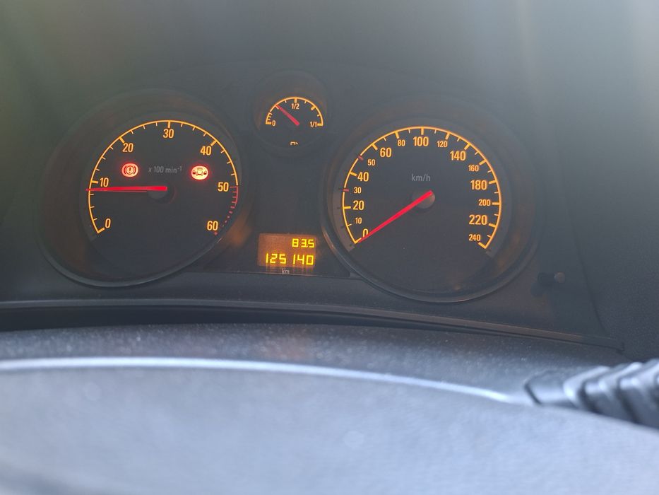 VIND Opel Astra H 2011
