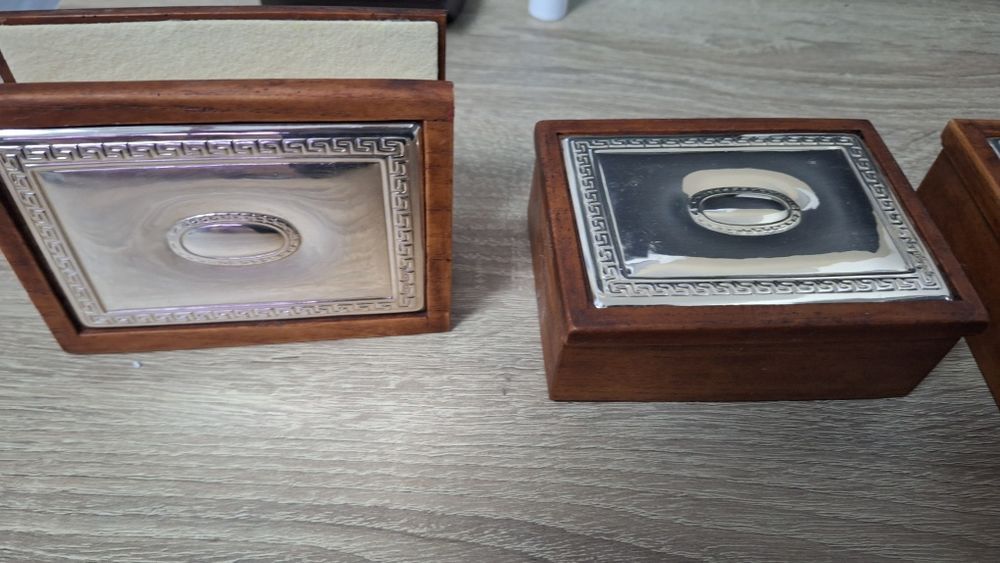 Set de cutii din lemn masiv si argint