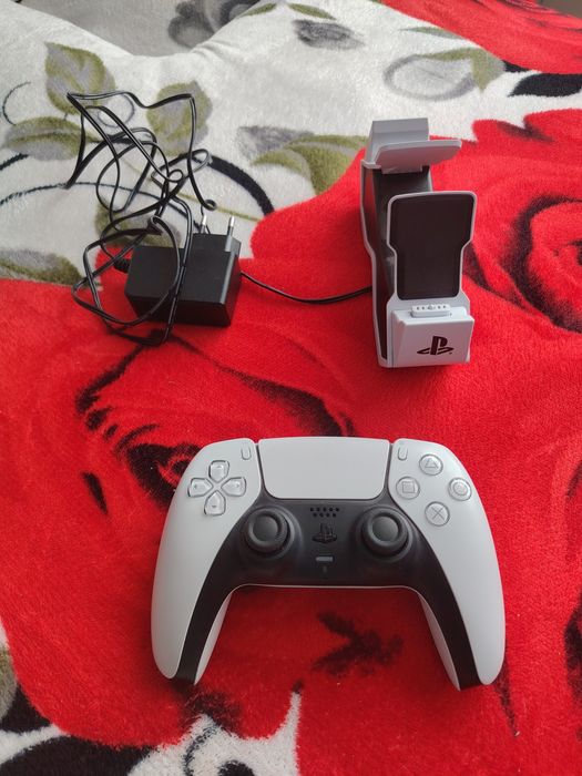 Controller ps5 original + dock incarcare