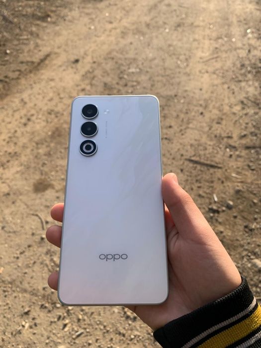 Телефон Oppo a5.