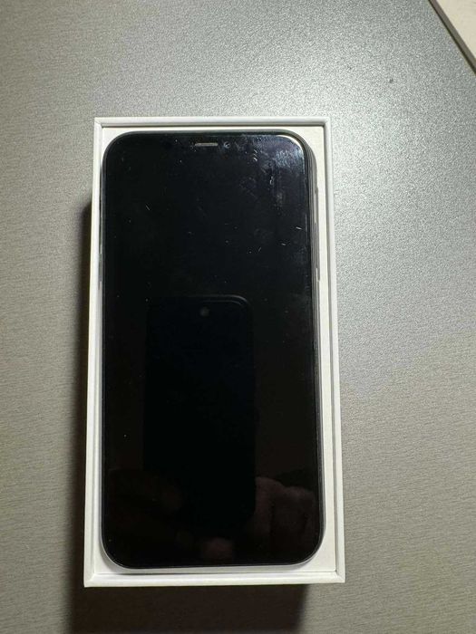Iphone 11, Black, 64 GB