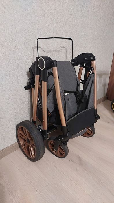 Коляска трансформер 3в1