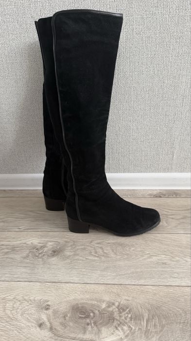 Зимние замшевые сапоги