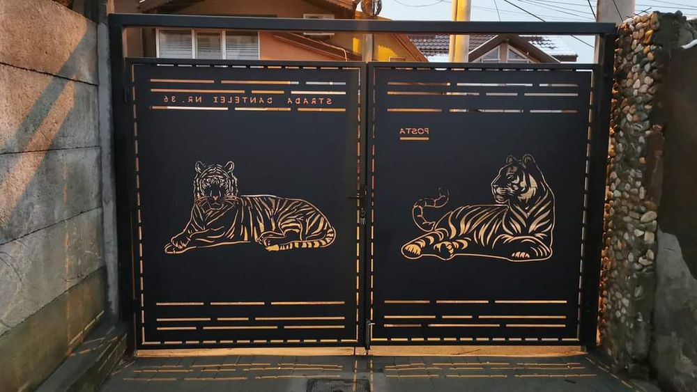 Vopsitorie in camp electrostaic-confecții metalice -garduri traforate,