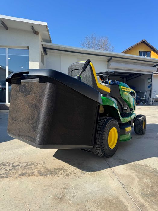 JOHN DEERE X147 R КОСАЧКА 85 МОТО ЧАСА