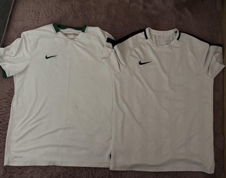 две Nike тениски