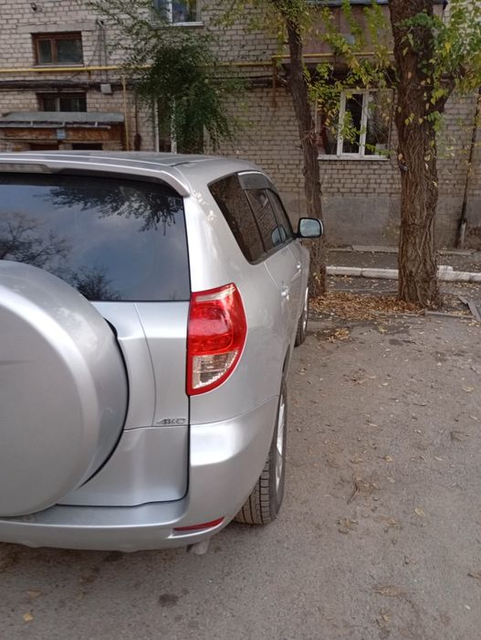 Продам Тойоту РАФ 4